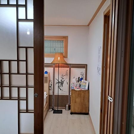 Hanok Guesthouse Nuha Сеул Экстерьер фото