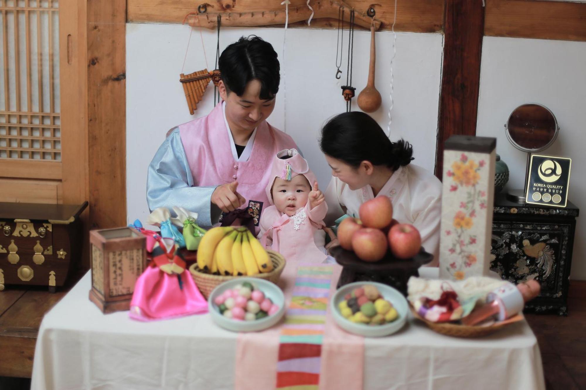 Hanok Guesthouse Nuha Сеул Экстерьер фото