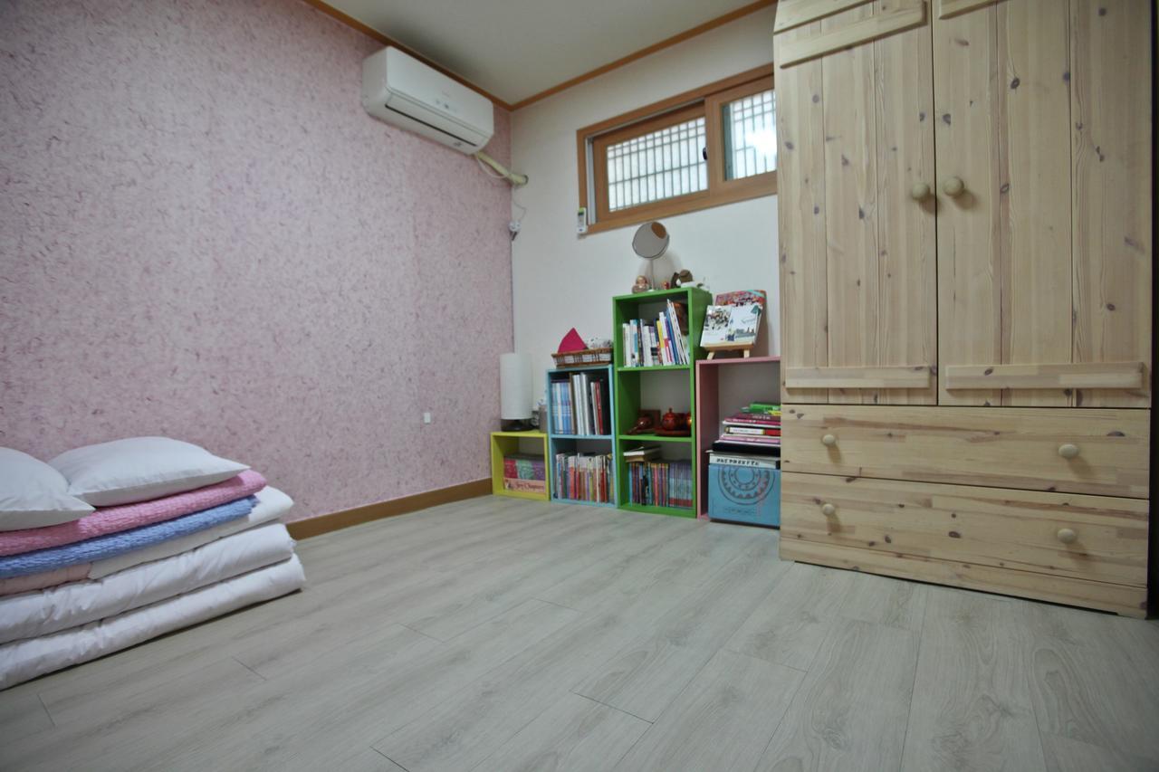 Hanok Guesthouse Nuha Сеул Экстерьер фото