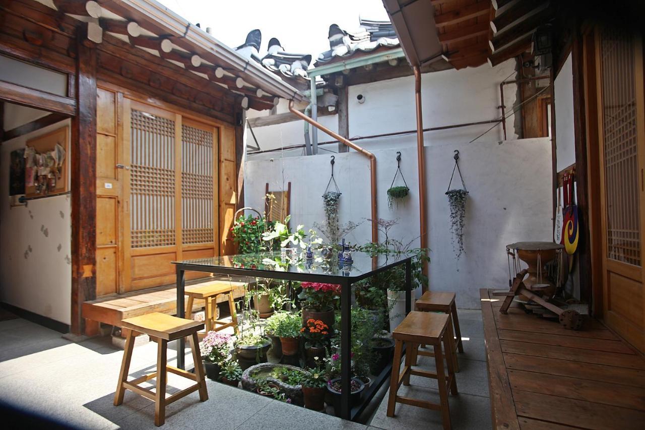 Hanok Guesthouse Nuha Сеул Экстерьер фото